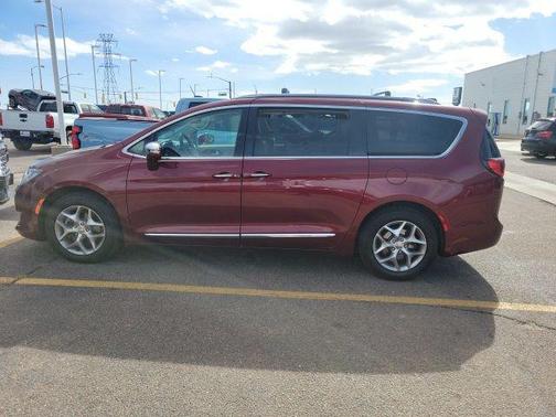 2017 Chrysler Pacifica Limited