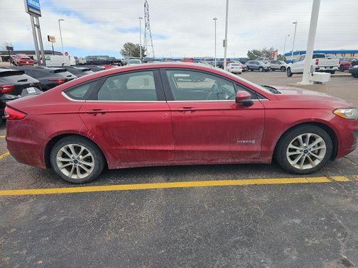 2019 Ford Fusion Hybrid SE