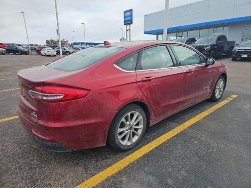 2019 Ford Fusion Hybrid SE