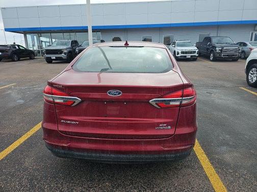 2019 Ford Fusion Hybrid SE