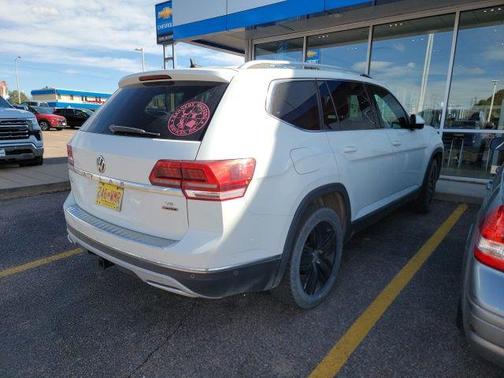 2019 Volkswagen Atlas 3.6L SEL Premium