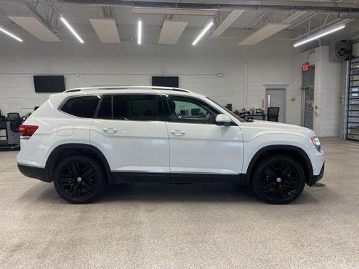 2019 Volkswagen Atlas 3.6L SEL Premium