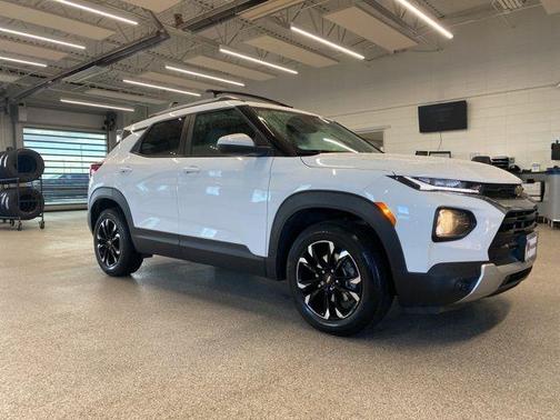 Summit White 2021 Chevrolet Trailblazer LT