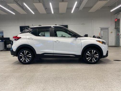 2018 Nissan Kicks SR