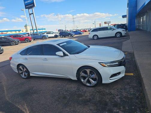2020 Honda Accord Touring 2.0T