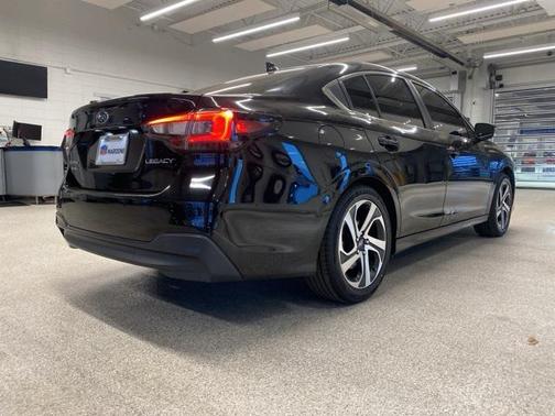 2022 Subaru Legacy Limited