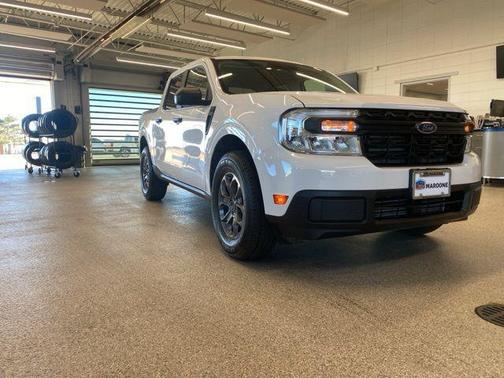 2022 Ford Maverick XL