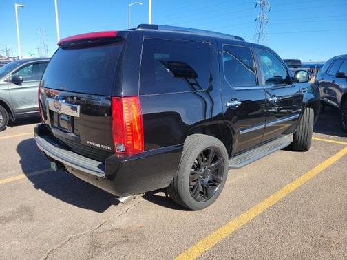 2013 Cadillac Escalade Luxury