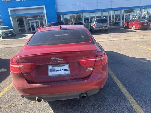 2017 Jaguar XE 35t R-Sport