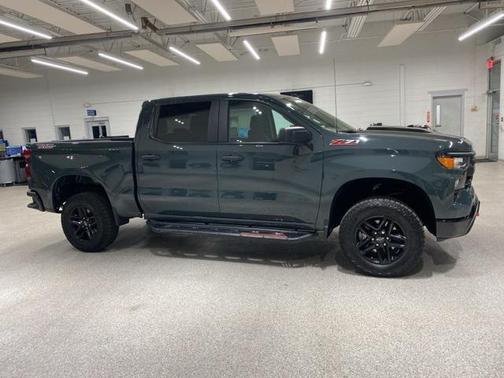 2025 Chevrolet Silverado 1500 Custom Trail Boss