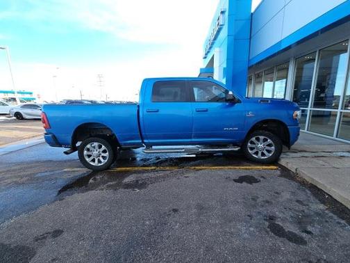 2020 RAM 2500 Lone Star Crew Cab 4X4 6'4' Box