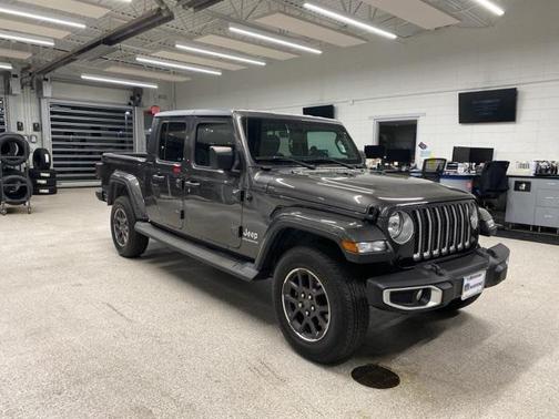 2023 Jeep Gladiator Overland