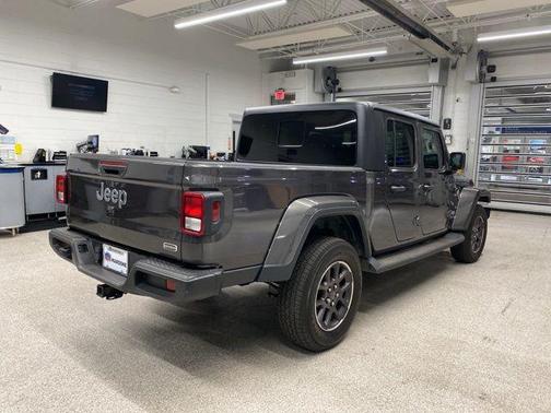 2023 Jeep Gladiator Overland