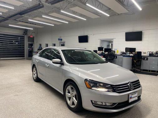 2015 Volkswagen Passat 1.8T Limited Edition