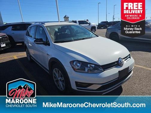 2017 Volkswagen Golf Alltrack TSI S