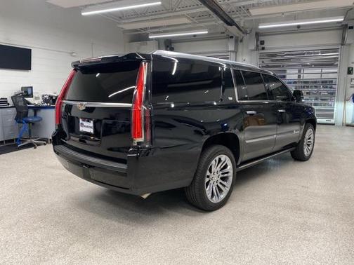 2020 Cadillac Escalade ESV Premium Luxury