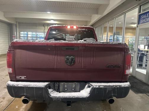 2019 RAM 1500 Classic Warlock Crew Cab 4x4 5'7' Box