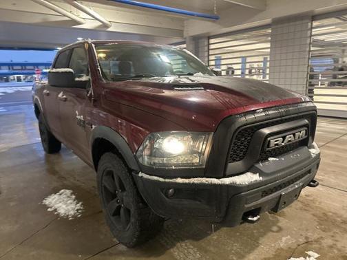 2019 RAM 1500 Classic Warlock Crew Cab 4x4 5'7' Box