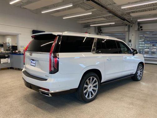 Crystal White Tricoat 2023 Cadillac Escalade ESV Premium Luxury Platinum