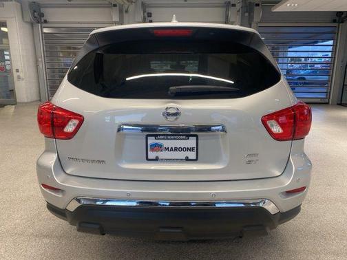 2020 Nissan Pathfinder SV 4WD