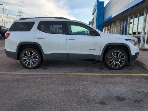 2019 GMC Acadia SLT-1