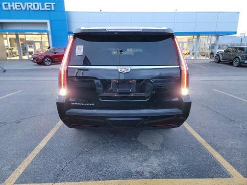 2020 Cadillac Escalade ESV Premium Luxury