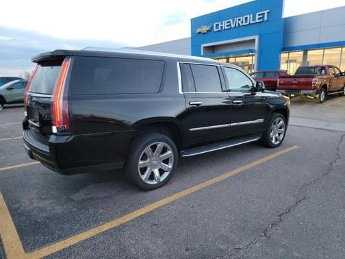 2020 Cadillac Escalade ESV Premium Luxury