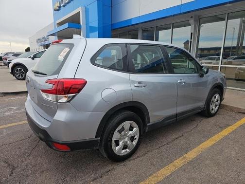 2019 Subaru Forester Base