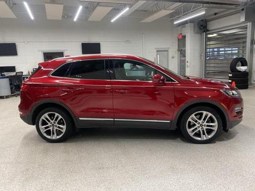 2015 Lincoln MKC Base