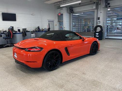 2017 Porsche 718 Boxster Base