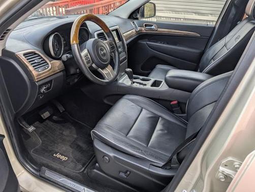 2011 Jeep Grand Cherokee Overland