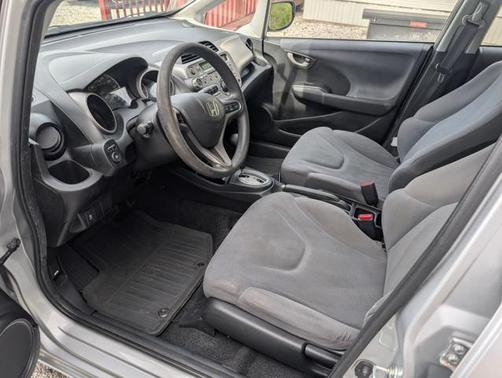 Alabaster Silver Metallic 2011 Honda Fit Base