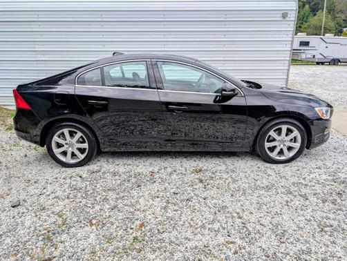 2016 Volvo S60 T5 Drive-E Premier