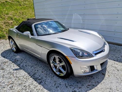 2009 Saturn Sky Red Line