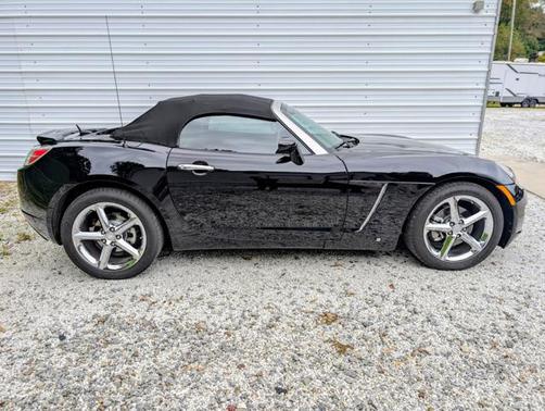 2008 Saturn Sky Red Line