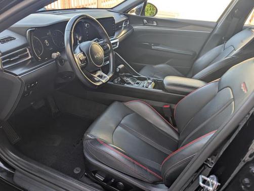 2022 Kia K5 GT