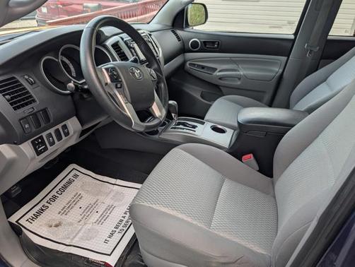 2015 Toyota Tacoma Base