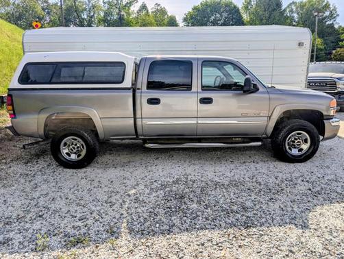 Silver Birch Metallic 2006 GMC Sierra 2500 SLE H/D
