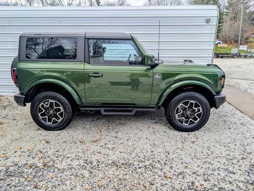 2023 Ford Bronco Outer Banks 2-Door w/Advanced