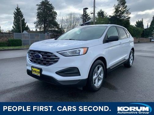 2022 Ford Edge SE