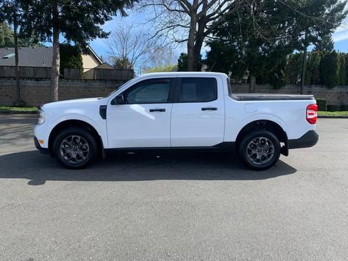 OXFORD WHITE 2023 Ford Maverick XLT