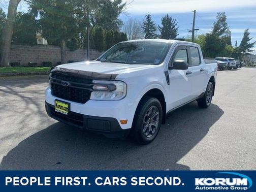 OXFORD WHITE 2023 Ford Maverick XLT Truck