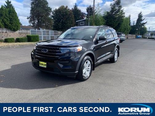 AGATE BLACK METALLIC 2024 Ford Explorer XLT