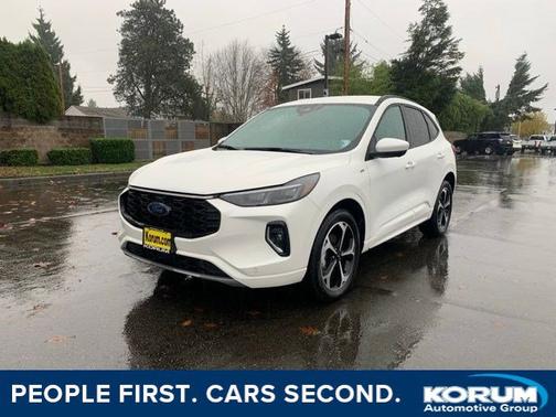 2023 Ford Escape ST-LINE ELITE