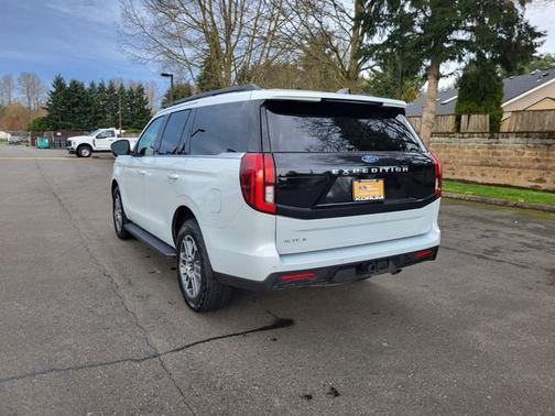 SPACE SILVER METALLIC 2025 Ford Expedition ACTIVE