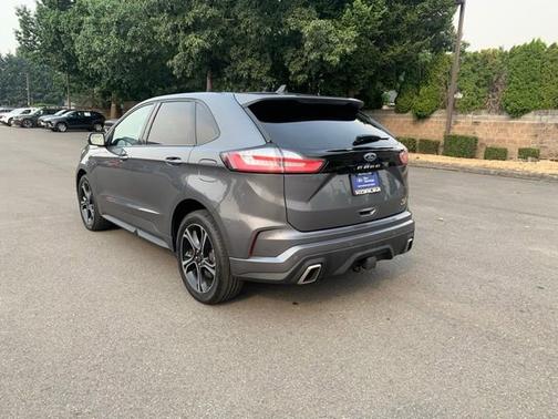 2022 Ford Edge ST