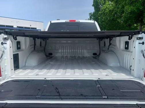STAR WHITE METALLIC TRICOAT 2023 Ford F-150 PLATINUM