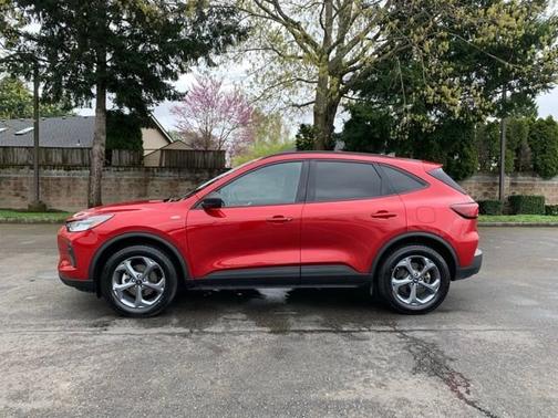 RAPID RED MET TINTED CC 2025 Ford Escape ST-LINE