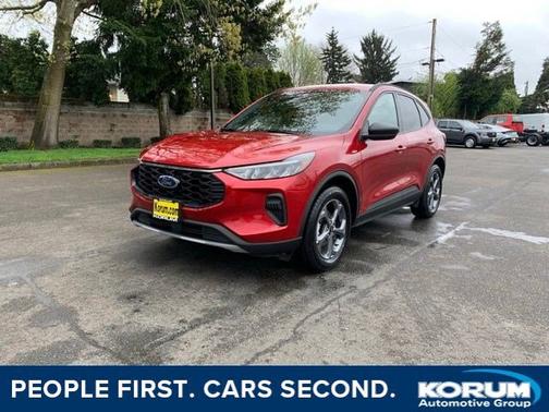 RAPID RED MET TINTED CC 2025 Ford Escape ST-LINE
