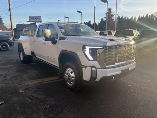 2024 GMC Sierra 3500 Denali